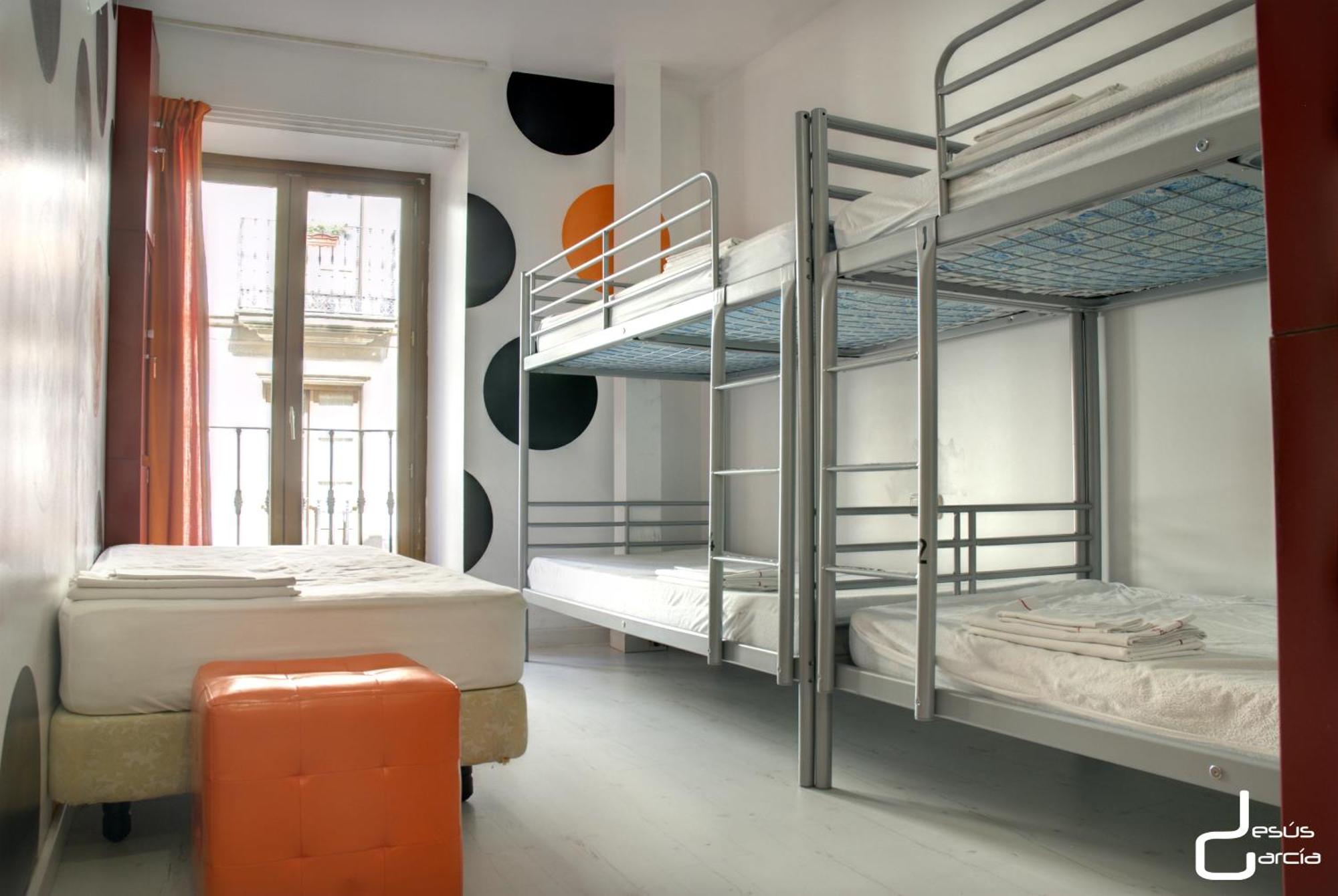 Albergue Revolutum Hostel Саламанка Экстерьер фото