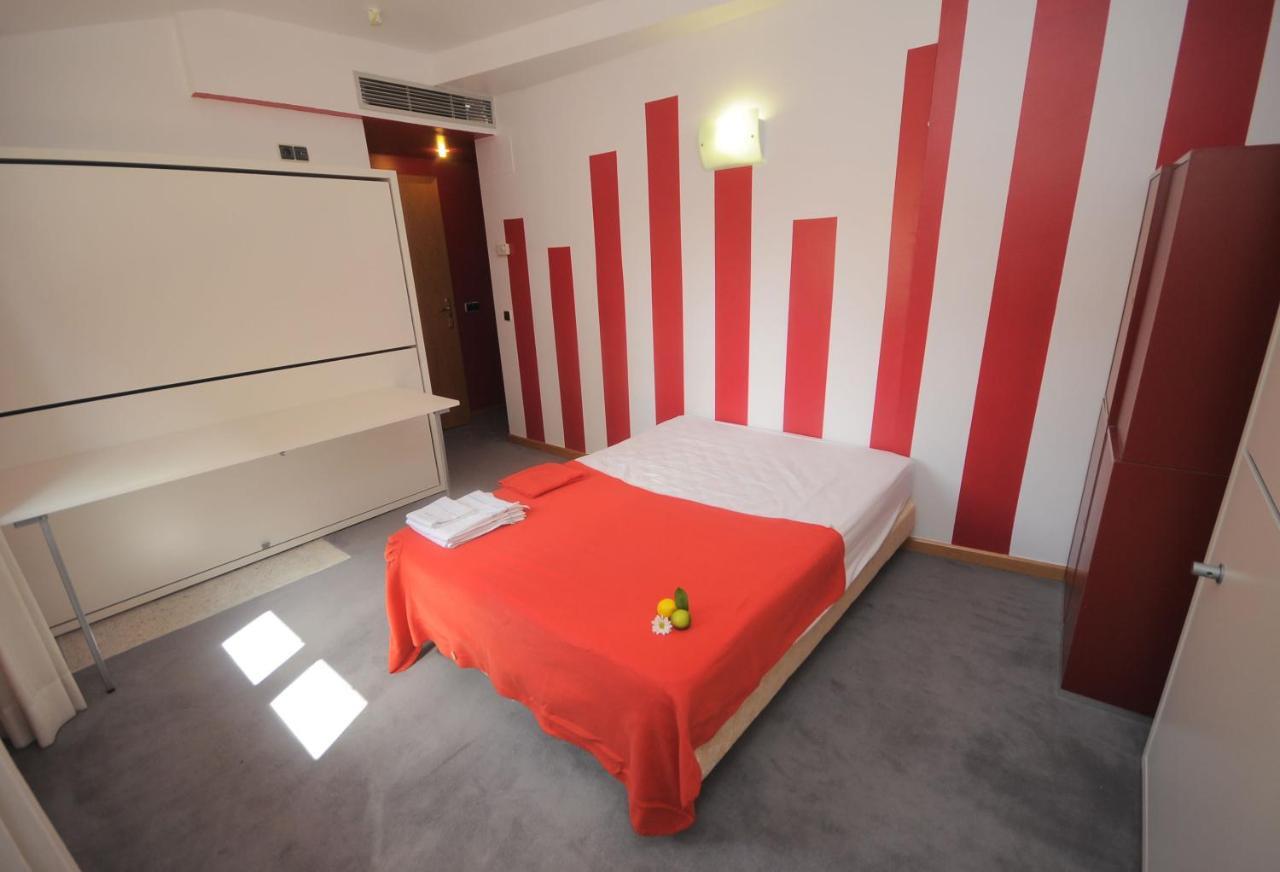 Albergue Revolutum Hostel Саламанка Номер фото